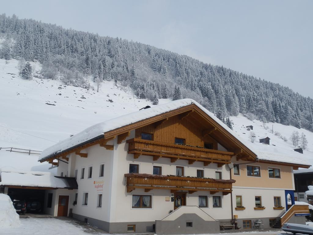 Апартаменты Lebensquelle Krapfenhof Финкенберг Экстерьер фото